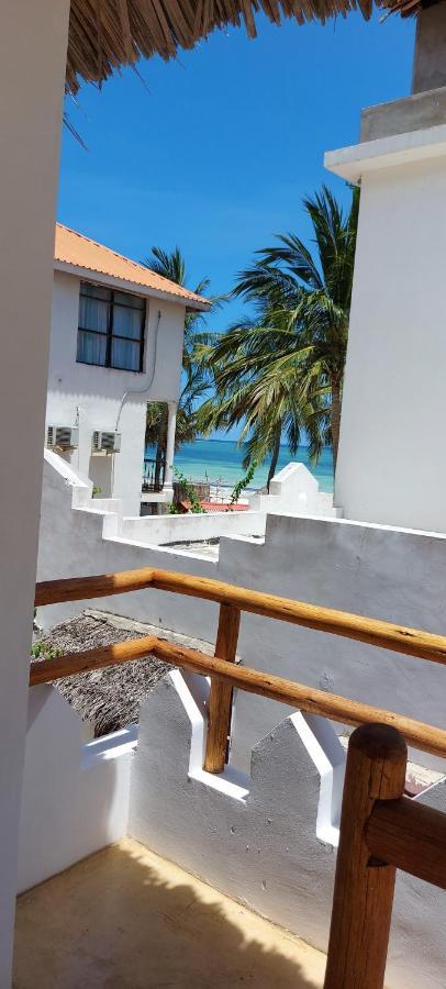 Moyo Top Floor Apartment Pwani Mchangani Eksteriør bilde