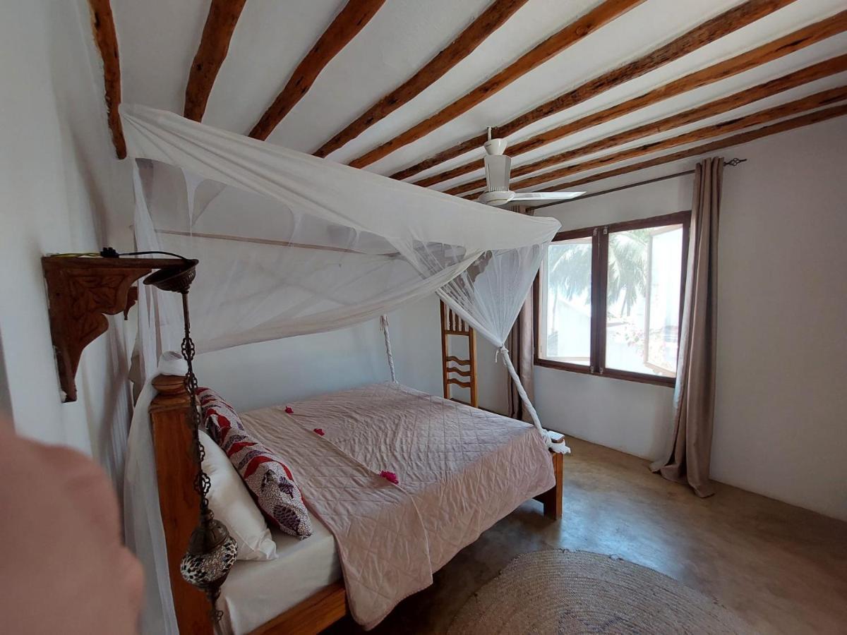 Moyo Top Floor Apartment Pwani Mchangani Eksteriør bilde